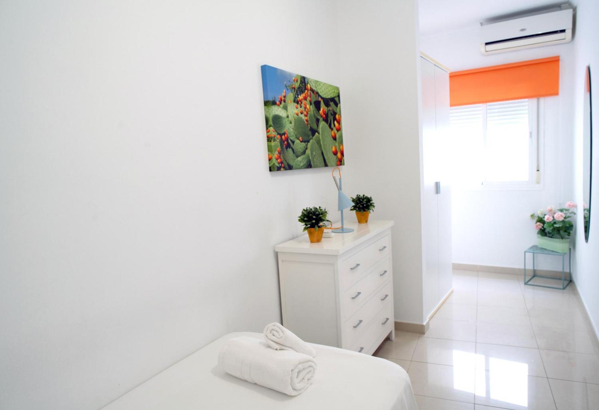El Marques San Juan Apartment Malaga Exterior photo